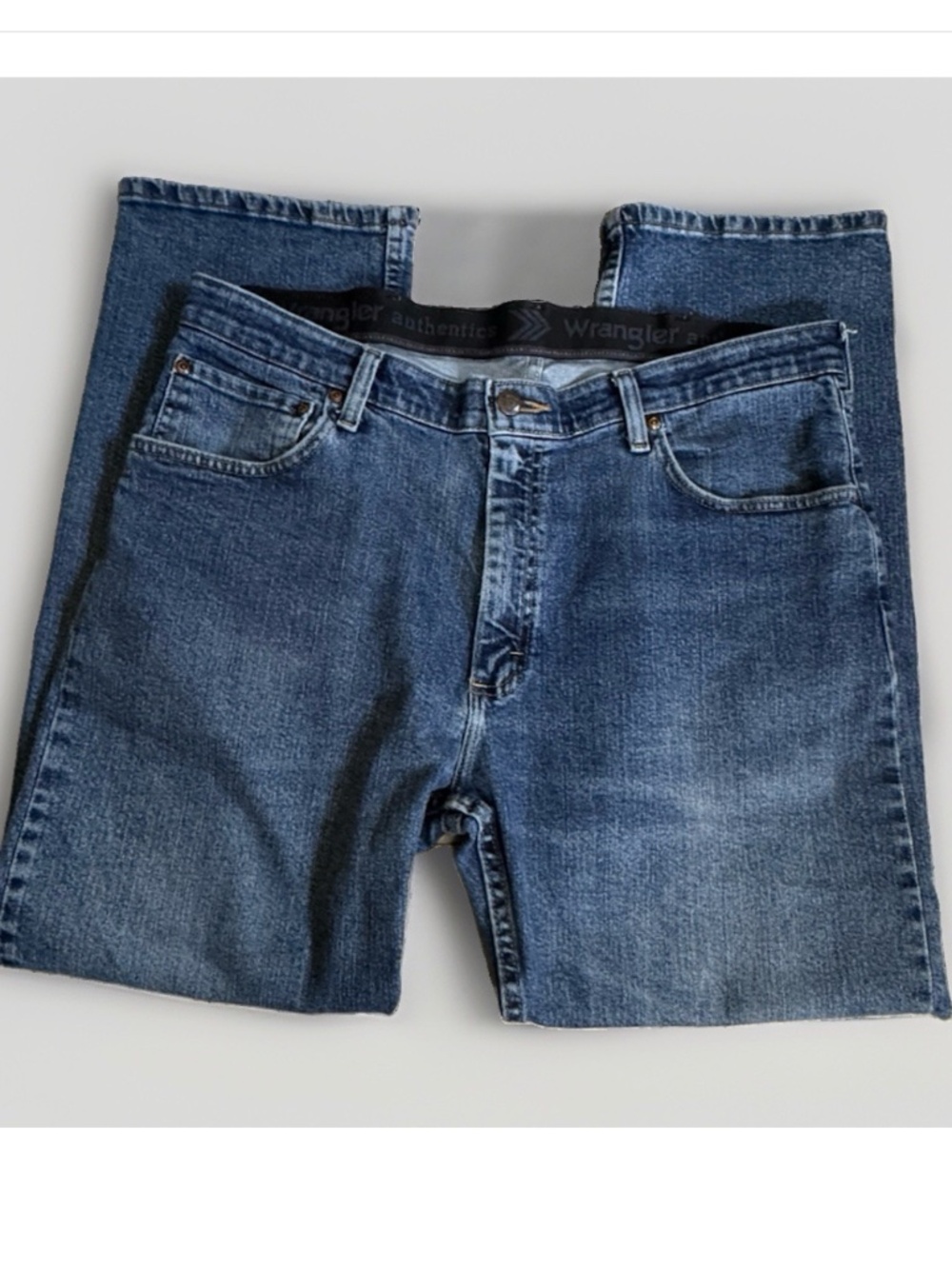 (36x29) WRANGLER authentics Blue Jeans